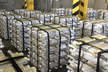 Фотография к новости: Павлодар алюминиі Өзбекстанға тасымалданады