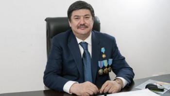 Фотография к новости: Халықтың әл-ауқатын арттыруға ерекше көңіл бөлмек – Қазақстанның Еңбек Ері 