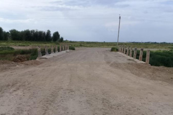 Фотография к новости: Кәсіпкерлер өз қаржысына ауыл көпірін жөндеді