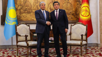 Фотография к новости: Тоқаев Қырғызстан президентімен кездесті