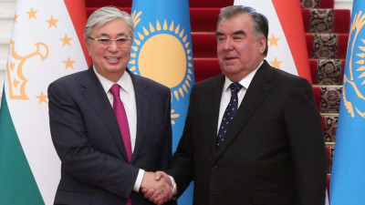 Қасым-Жомарт Тоқаев Эмомали Рахмонмен кездесті