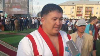 Фотография к новости: Айбек Нұғымаров Әлемдік гран-придің иегері атанды