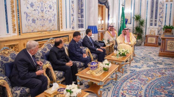 Фотография к новости: Қазақстан елшісі Сауд Арабиясы Короліне сенім грамоталарын тапсырды