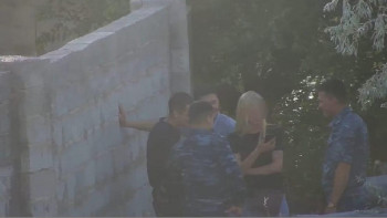 Фотография к новости: Түрмедегілерге есірткі лақтырамын деп, қамаққа алынды