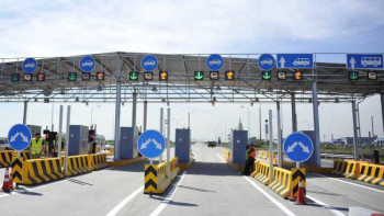 Фотография к новости: Ақылы жолдар. Жеңіл көліктер үшін тариф қымбаттады