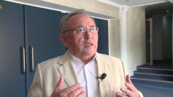 Фотография к новости: Несіпбек Айтұлы: Мемлекеттік тілді тұғырына қондырмай, мемлекетіміздің болашағы айқындалмайды