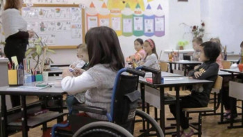 Фотография к новости: Мүгедектігі бар балалар арнайы мектептерде білім алады – Светлана Жақыпова