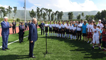 Фотография к новости: Назарбаев «Үшқоңыр» спорт кешенінің ашылу рәсіміне қатысты