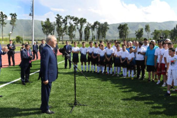 Фотография к новости: Назарбаев «Үшқоңыр» спорт кешенінің ашылу рәсіміне қатысты