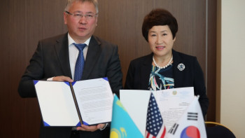 Фотография к новости: Қазақстан Оңтүстік Кореяның экспорттық бақылау тәжірибесін қабылдайды