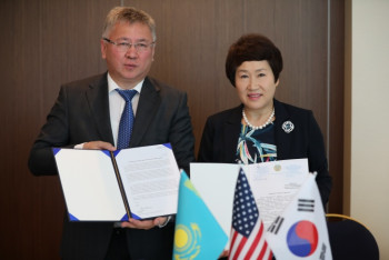 Фотография к новости: Қазақстан Оңтүстік Кореяның экспорттық бақылау тәжірибесін қабылдайды