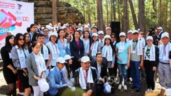 Фотография к новости: Қазақстанның үздік мемлекеттік қызметшілері анықталды