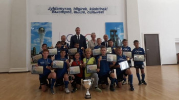 Фотография к новости: Қарағандылық жас футболшылар Қазақстан чемпионатының кубогын жеңіп алды