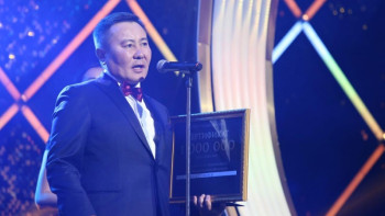 Фотография к новости: Талғат Қалиев «Үркер» сыйлығын жеңіп алды