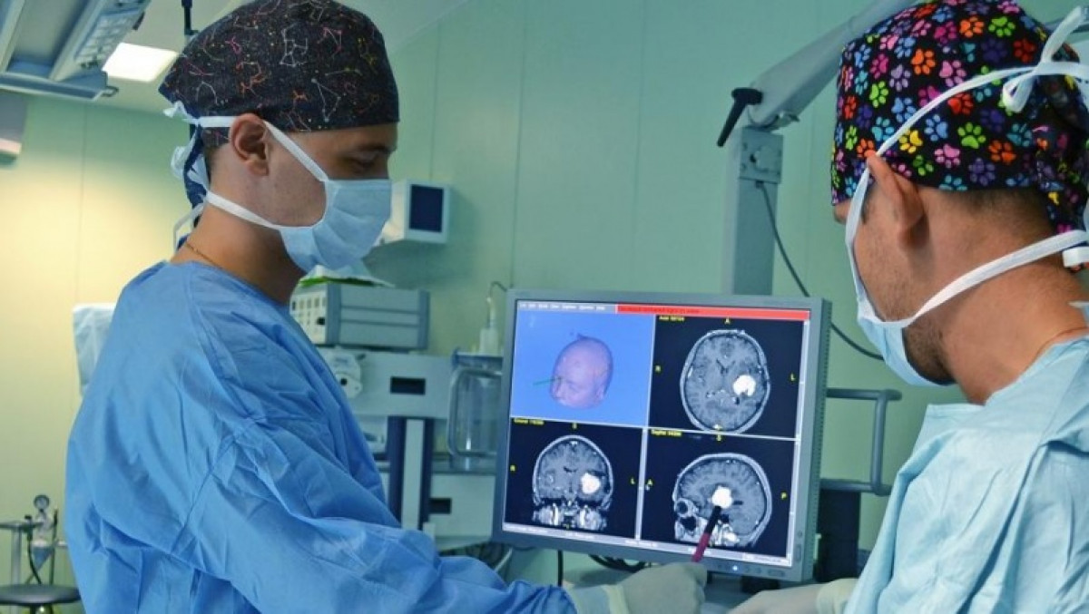 Алматыға әлемнің түкпір-түпірінен нейрохирургтар жиналды
