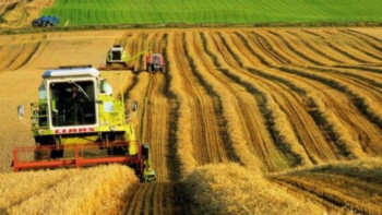 Фотография к новости: «ҚазАгро» шығынға ұшыраған кезде 4,3 млрд теңге сыйақы төлеген