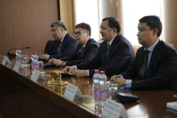 Фотография к новости: Ноғаев Теңіз жобасындағы жұмысшылардың өміріне қауіп жоқ екенін айтты