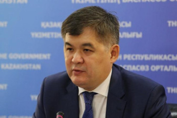 Фотография к новости: «Өкінішке қарай, жағдайы өте қиын». Біртанов арыстық бала туралы айтты