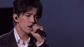 Фотография к новости: Димаш: Бұл қыз маған менен де қатты ұқсайды екен