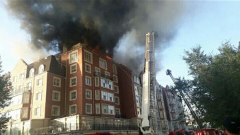 Фотография к новости: Нұр-Сұлтандағы тұрғын үй өртеніп жатыр