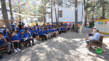 Фотография к новости: Әбдіқалықова «Зерен-2019» республикалық білім беру жастар лагеріне барды