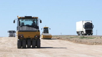 Фотография к новости: «Қарағанды-Балқаш» жолын қайта салуды арнайы штаб қадағалайтын болады