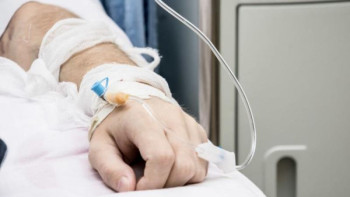 Фотография к новости: Қызды құтқармақ болған ҚАЖ қызметкері пышақталды