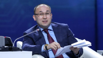 Фотография к новости: "Жігіттер, ойын арзан, күлкі қымбат" – Дәурен Абаев эстафетаны қабылдады