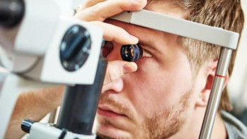 Фотография к новости: Ғалымдар көзі мүлдем көрмейтіндерге арналған имплант ойлап тапты