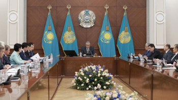 Фотография к новости: Досаев президентке халықтың несие қарызын қайтару жұмыстары туралы баяндады