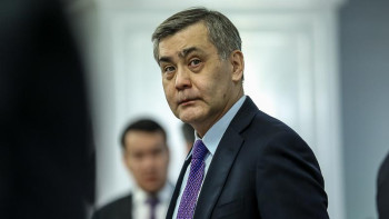 Фотография к новости: «Есть!»: Ермекбаев сөгісті қабыл алды