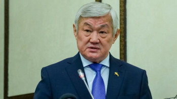 Фотография к новости: Сапарбаев "Қарашығанақ" басшылығын көпбалалы қызметкерлерге көмектесуге шақырды