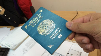 Фотография к новости: ҚР азаматтығын қайта алған ақтаулық қыз Тоқаевқа алғыс білдірді