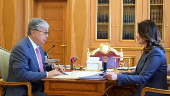 Фотография к новости: Тоқаев Мемлекеттік қызмет істері агенттігінің төрағасын қабылдады