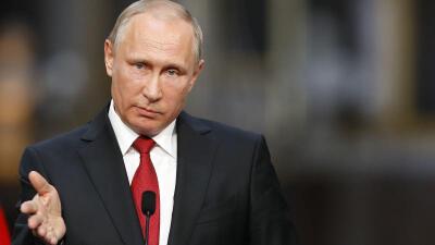 Путин президенттіктен кетуіне әсер ететін себепті атады