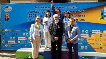 Фотография к новости: Есту қабілеті нашар спортшы шахматтан Еуропа чемпионатында жеңіске жетті