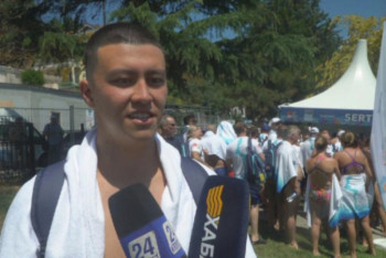 Фотография к новости: ﻿2400-ден астам спортшы Босфор бұғазын жүзіп өтті