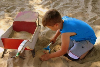 Фотография к новости: Жазғы демалыс балалардың денсаулығына зиян  – ғалымдар 