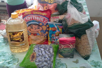 Фотография к новости: Полиция қызметкерлері көпбалалы аналарға көмек көрсетті