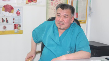 Фотография к новости: «200 теңгеге бата бере салайын». Сүндеттеудің қызығы мен шыжығы