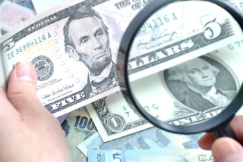 Фотография к новости: Түркияда 270 миллионнан астам жалған доллар тәркіленді