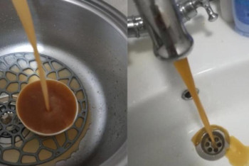 Фотография к новости: Ақтаулықтар крандарынан "сары су" ағатынына шағымдануда