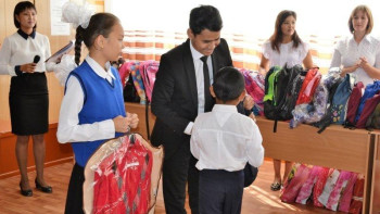 Фотография к новости: «Мектепке жол» республикалық акциясы жыл бойына жалғасады