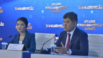 Фотография к новости: Біртанов: 4 мың адам тегін дәрі-дәрмек алмағаны туралы SMS хабарлама жолдады