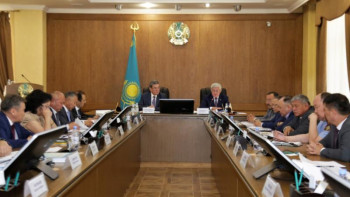 Фотография к новости: Басқа қалада оқып жатқан балалары үшін жәрдемақы алған жағдайлар да кездесті – Сапарбаев