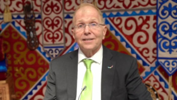 Фотография к новости: Қазақстандағы АҚШ елшісі Абай өлеңін ағылшын тілінде оқыды