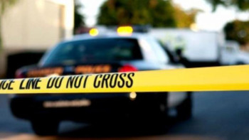 Фотография к новости: АҚШ-та Қарттар күнін тойлау кезінде қаскөйлер адамдарға оқ жаудырды