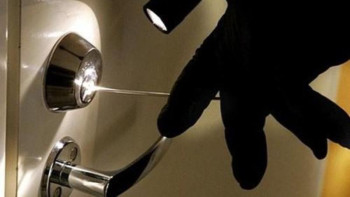 Фотография к новости: Жамбылдық полицейлер бірнеше пәтер ұрлығына﻿ қатысы бар күдіктіні ұстады