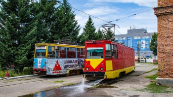 Фотография к новости: Өскеменде су шашатын трамвай пайда болды