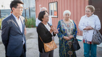 Фотография к новости: Үлескерлер: Тұрғын үйіміздің жобасында жоқ қабаттардағы пәтерлер сатылған